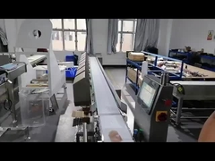 I biscotti di Candy dei frutti di mare delle verdure del manzo del pollo fanno un spuntino il metal detector dell'alimento del pane al cioccolato